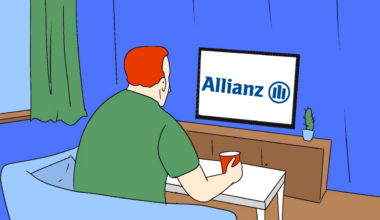Страховая группа Allianz уходит из России